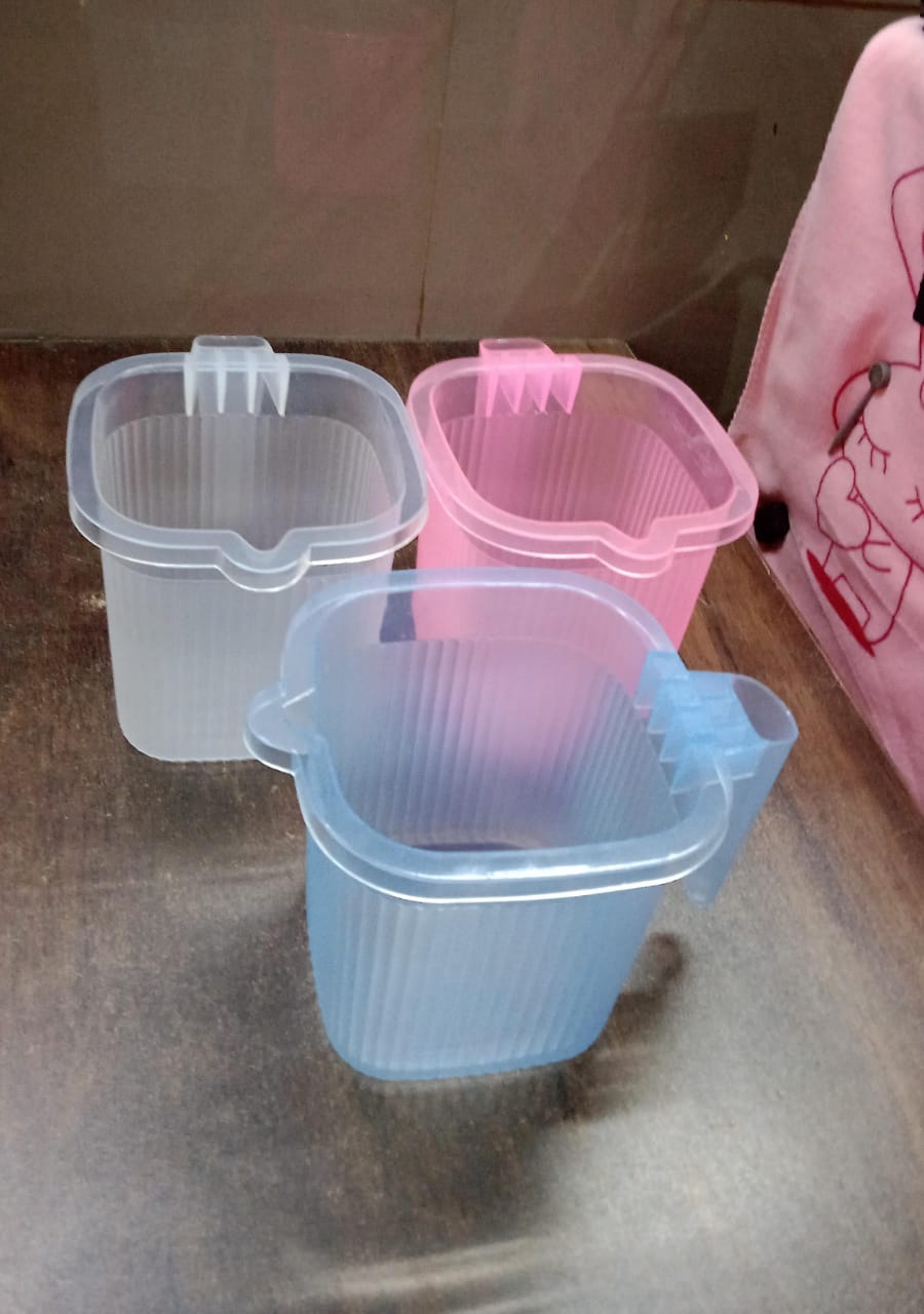 Plastic Square Transparent Bath Water Mug (1 Pc / 1000 ML / Mix Color) Plastic Square Transparent Bath Water Mug (1 Pc / 1000 ML / Mix Color)